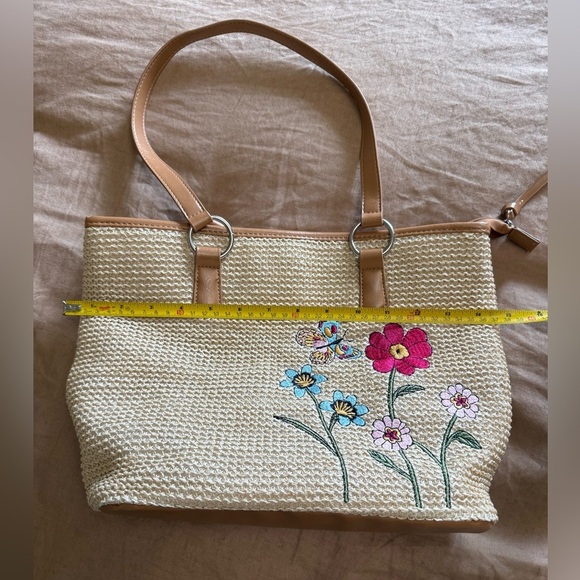Floral Embroidered woman’s Tan woven Tote Bag - Picture 13 of 16